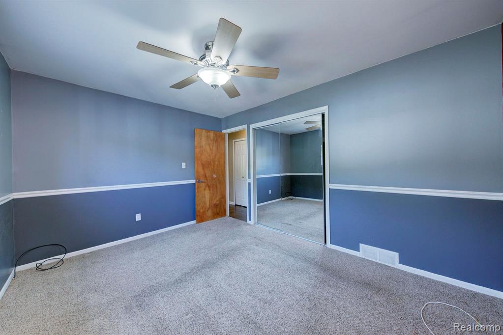 8246 FORREST Drive, Canton, MI 48187 — Photo 15