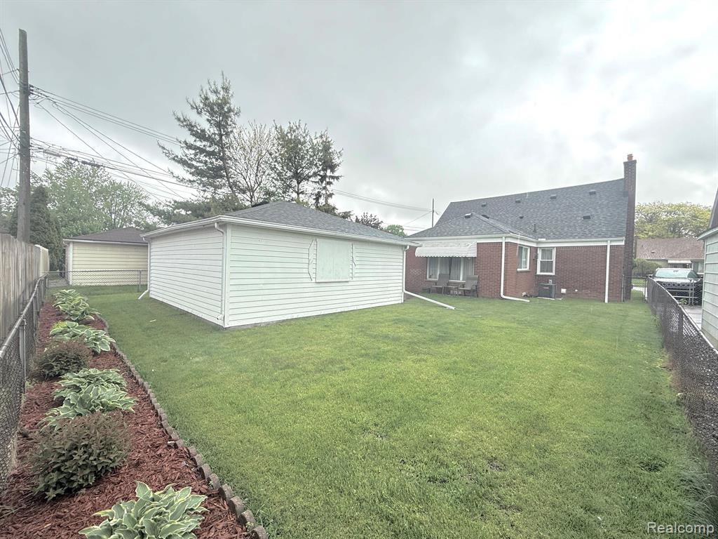 9222 FOX Avenue, Allen Park, MI 48101 — Photo 31