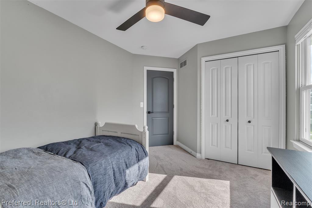 50026 Jackson Lane, Canton, MI 48188 — Photo 45