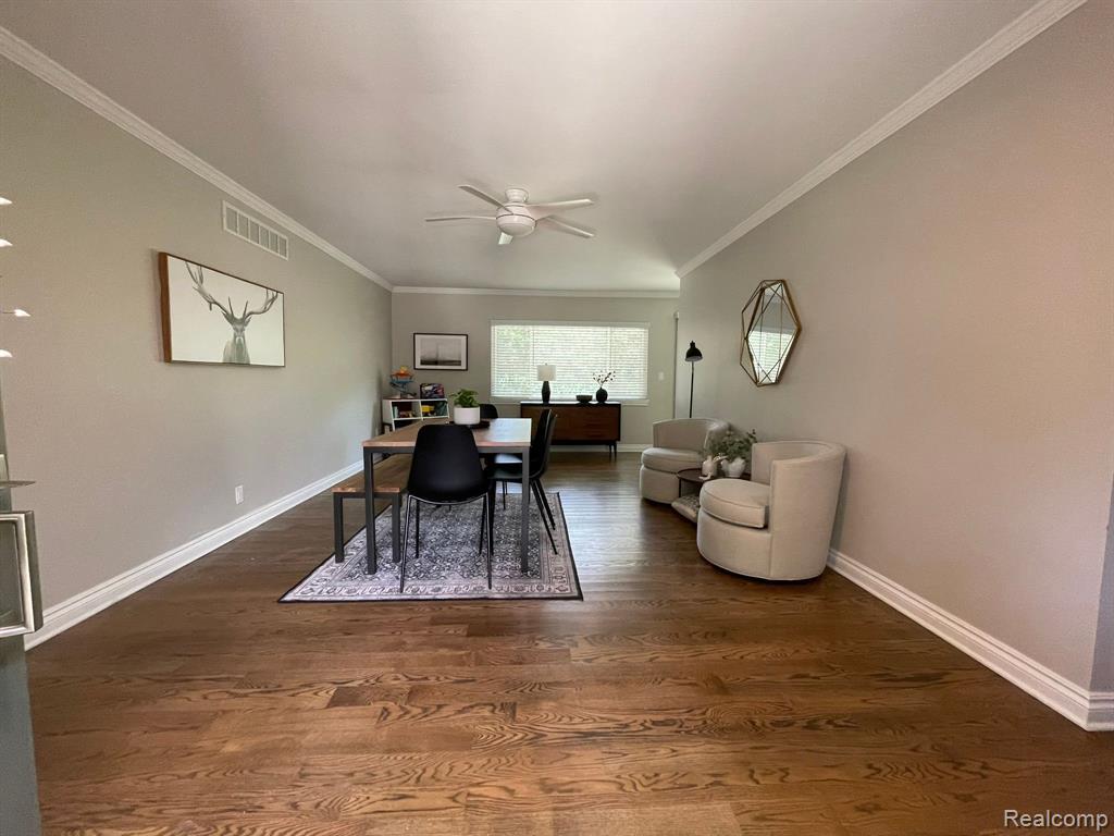 6832 MONTFORT Drive, Canton, MI 48187 — Photo 6