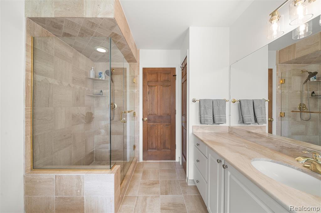 46611 Darwood Court, Plymouth, MI 48170 — Photo 54