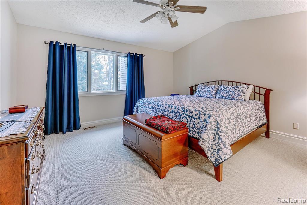 6522 SCENIC PINES, Clarkston, MI — Photo 28