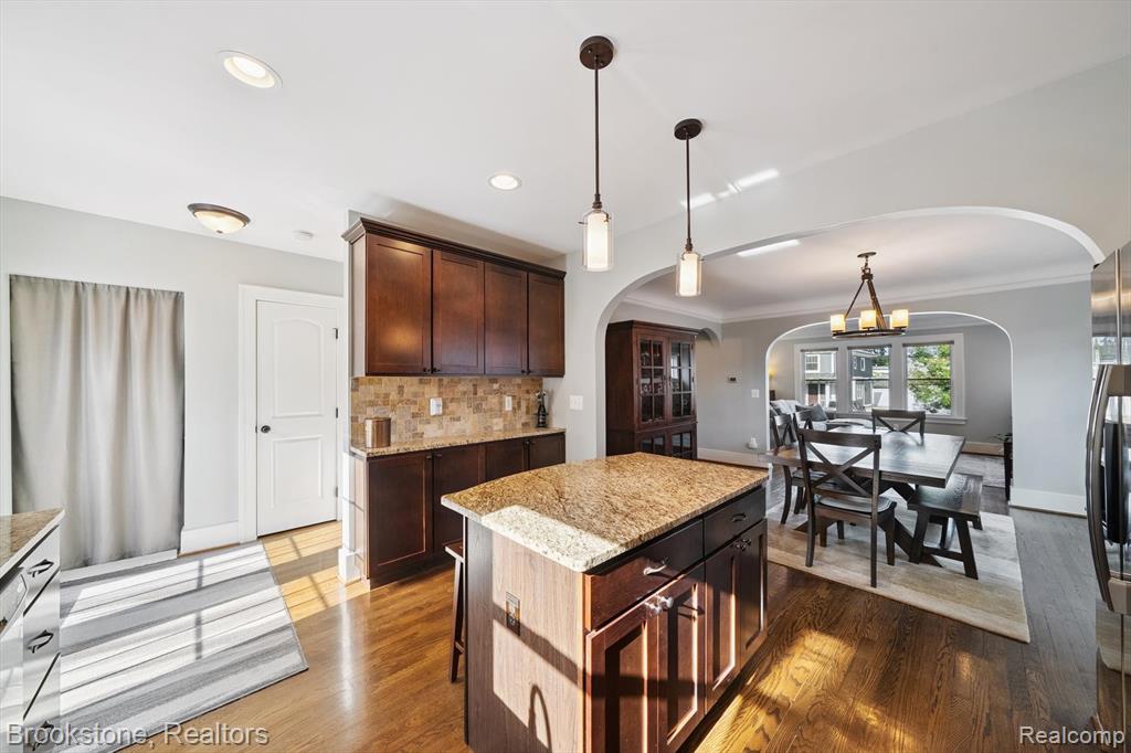 718 Irving Avenue, Royal Oak, MI 48067 — Photo 18
