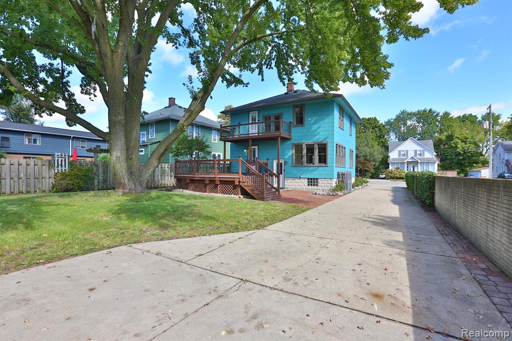 252 E ANN ARBOR Trail, Plymouth, MI 48170 — Photo 31