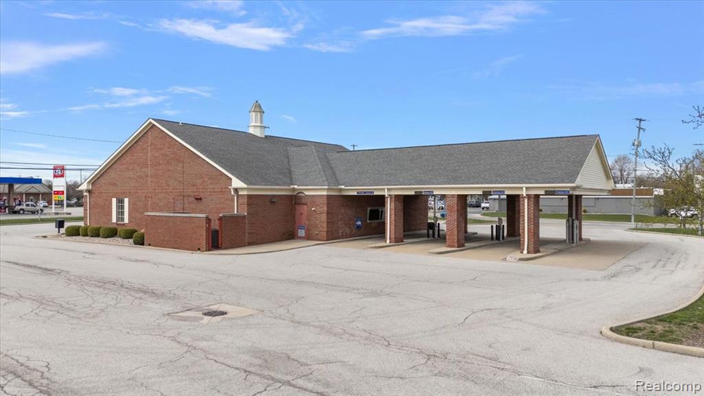 15530 S Telegraph Road, Monroe, MI 48161