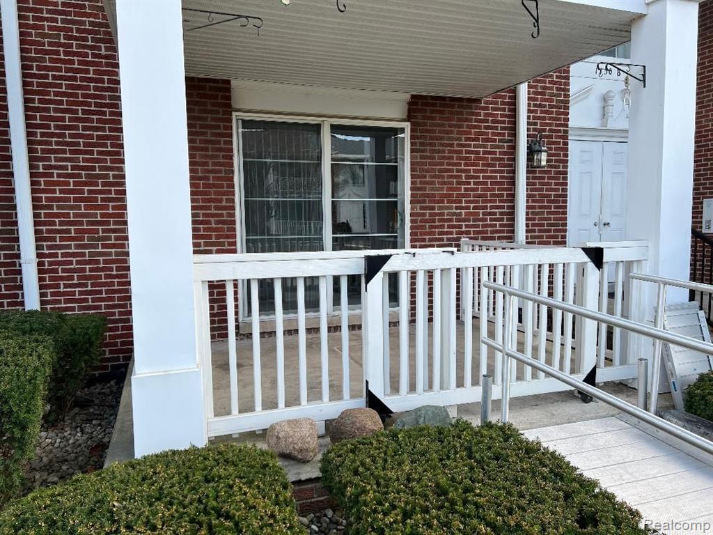 1730 HARRISON Avenue, B3, Trenton, MI 48183 — Photo 3
