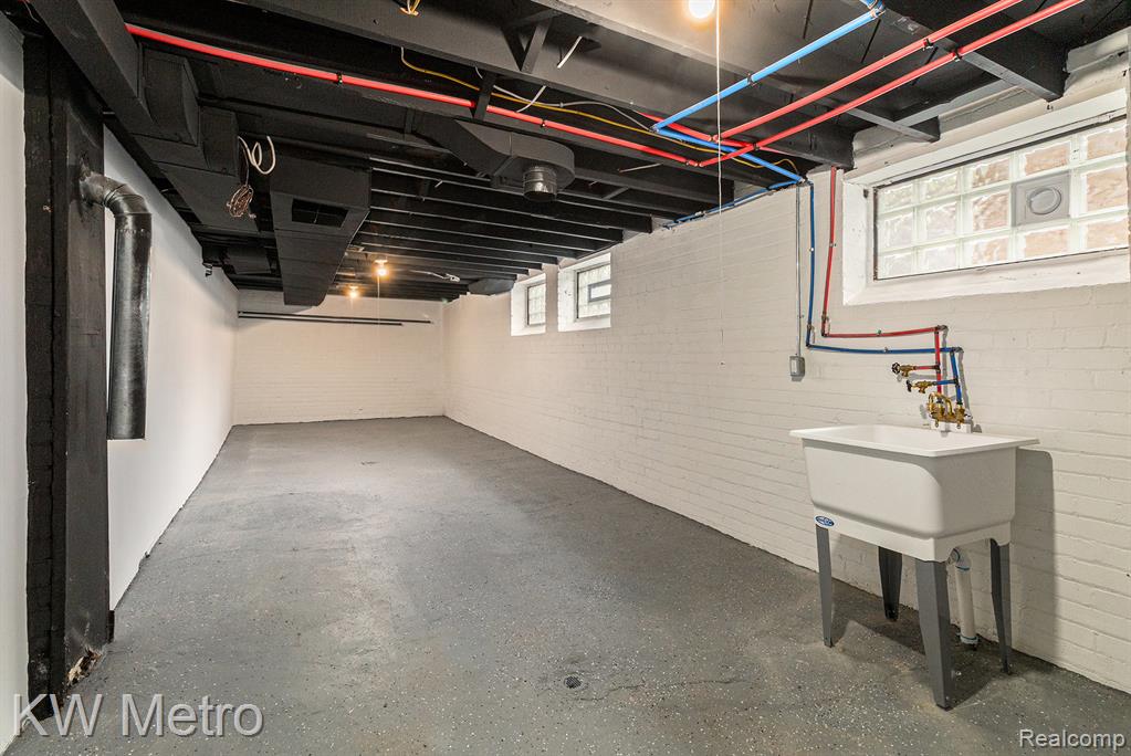 5025 Somerset Avenue, Detroit, MI 48224 — Photo 29