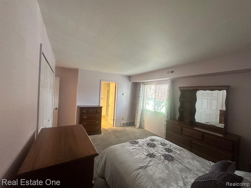 1748 HARRISON Avenue, D-1, Trenton, MI 48183 — Photo 17