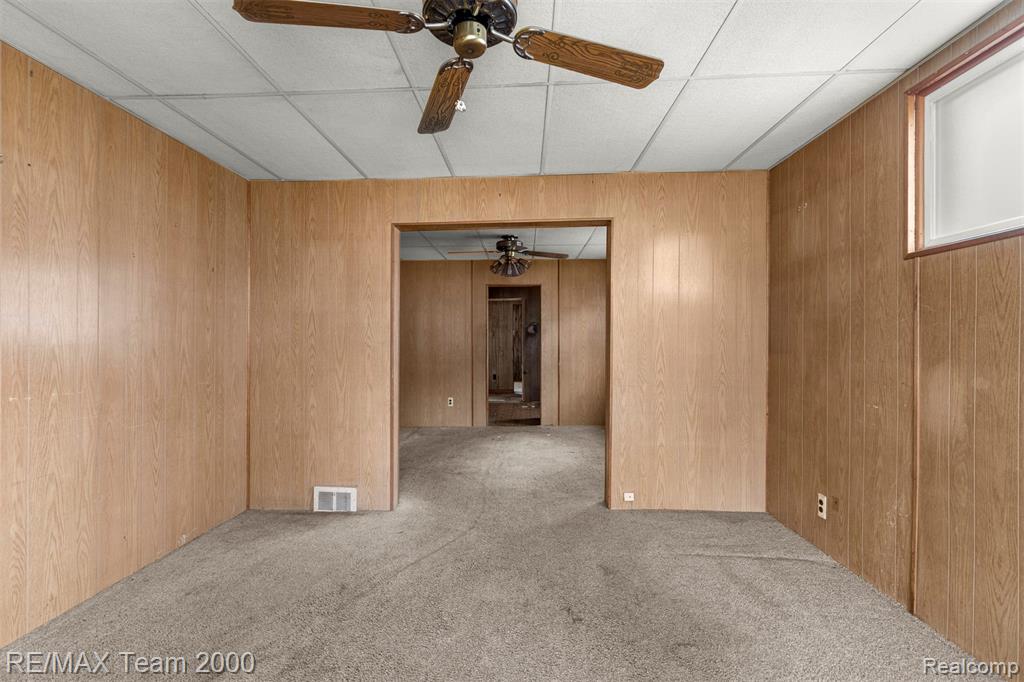 6488 Vaughan Street, Detroit, MI 48228 — Photo 11