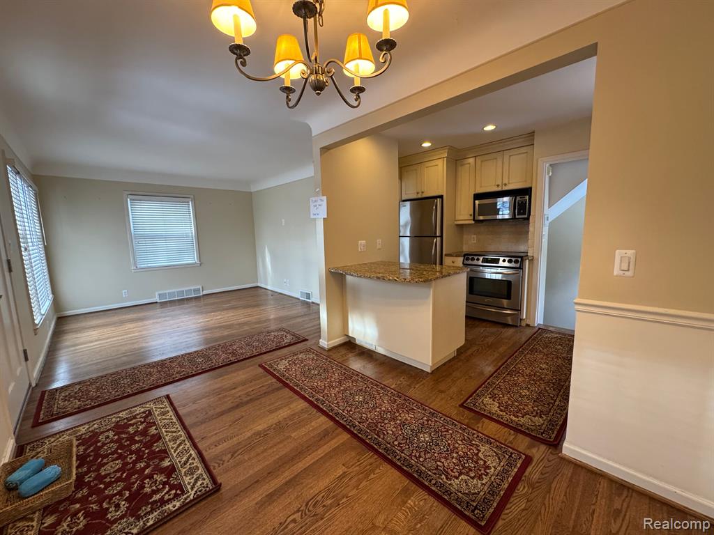 551 BIRD Avenue, Birmingham, MI 48009 — Photo 7