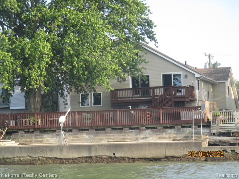 7888 Lakeshore Drive, Newport, MI 48166 — Photo 3