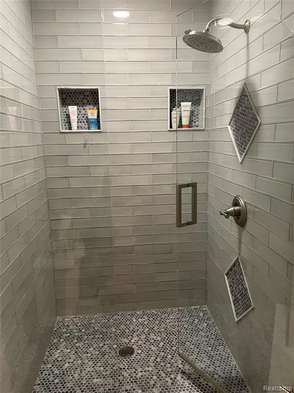6572 Forest Park Drive, Troy, MI 48098 — Photo 28