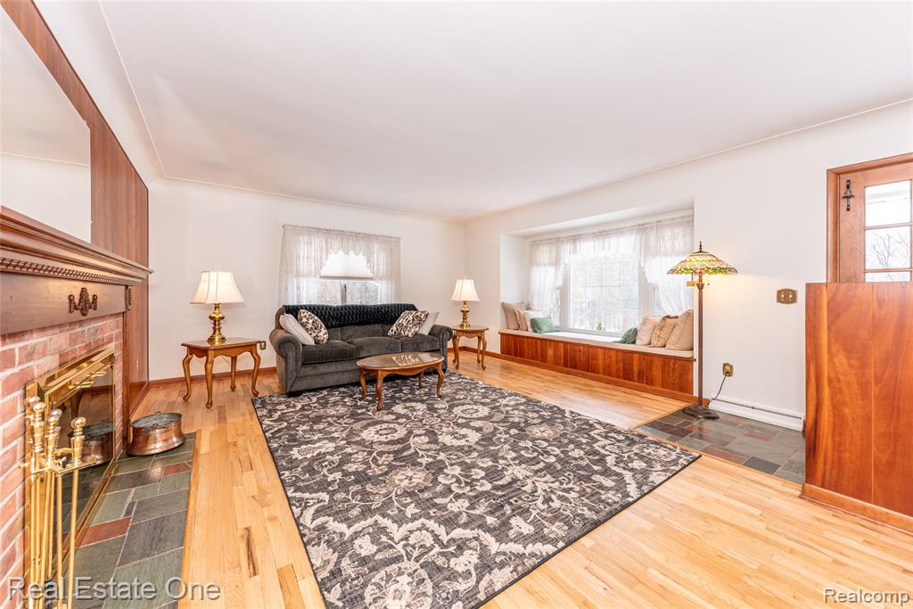 10120 Hyne Road, Brighton, MI 48114 — Photo 38
