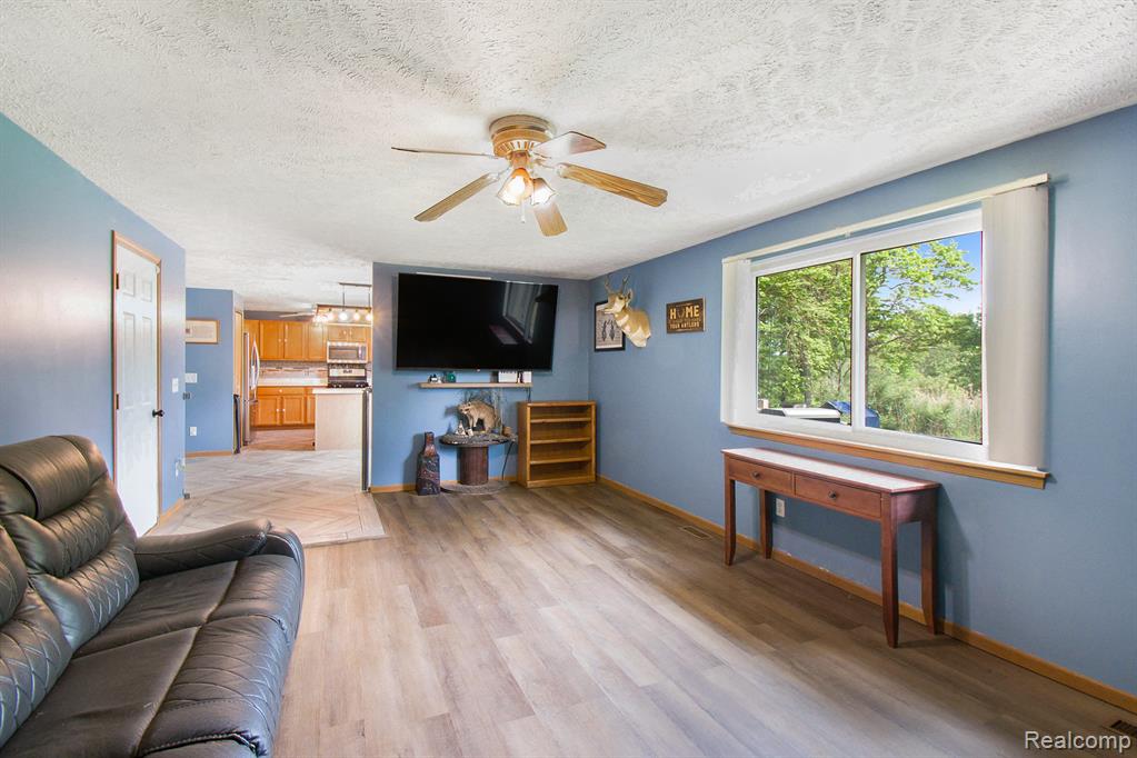 7986 Arkona Road, Milan, MI 48160 — Photo 11
