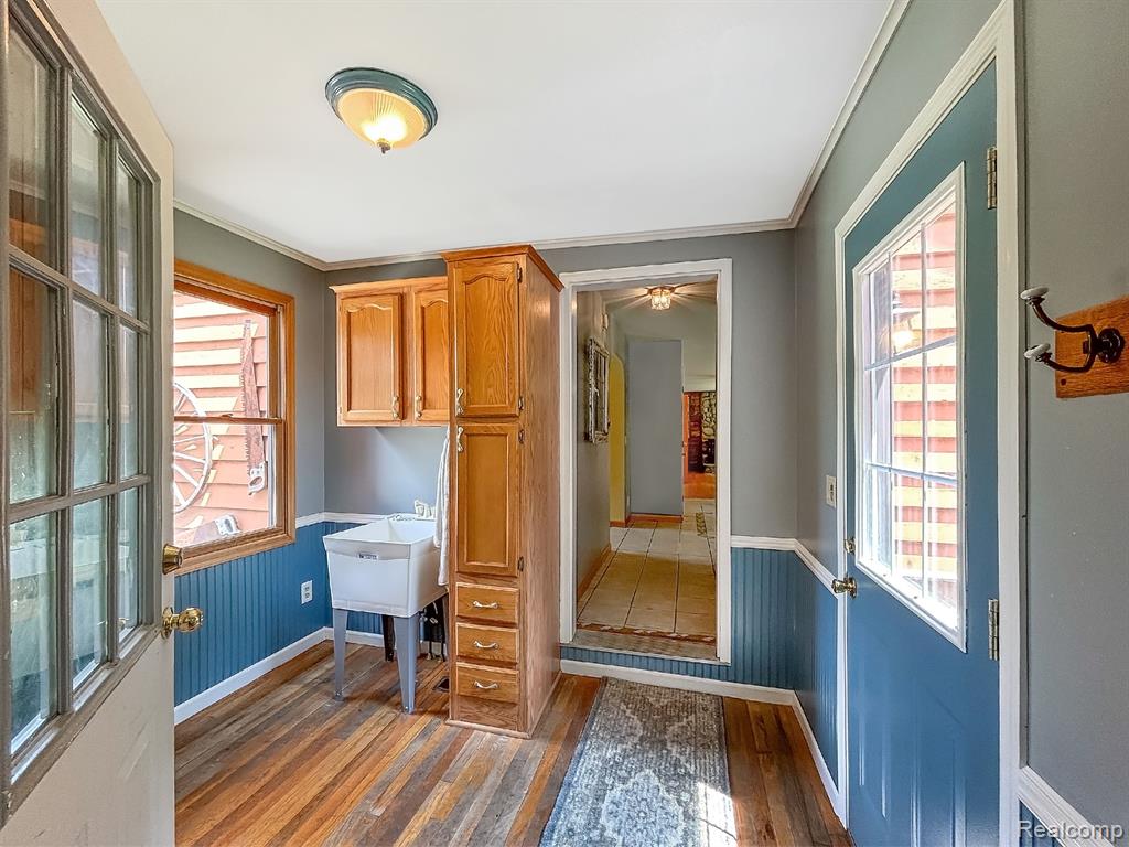 7653 CHASE LAKE Road, Fowlerville, MI 48836 — Photo 19