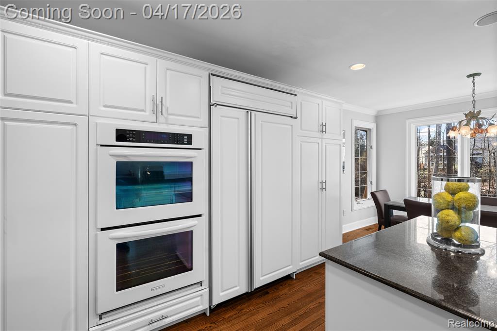 5146 Lagoons Circle, 22, West Bloomfield, MI 48323 — Photo 19