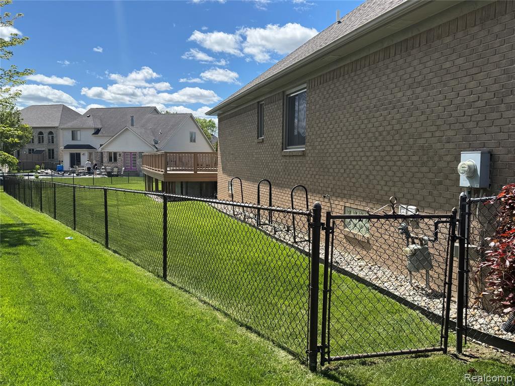 56098 Walker Court, Macomb, MI 48042 — Photo 7