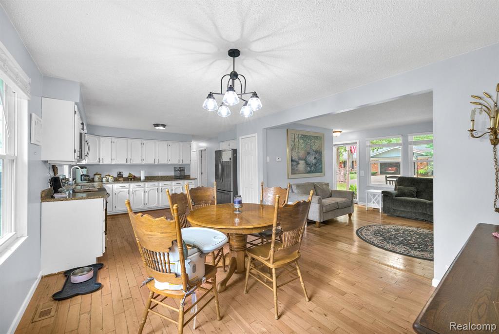 4100 Highland Court, West Bloomfield, MI 48323 — Photo 7
