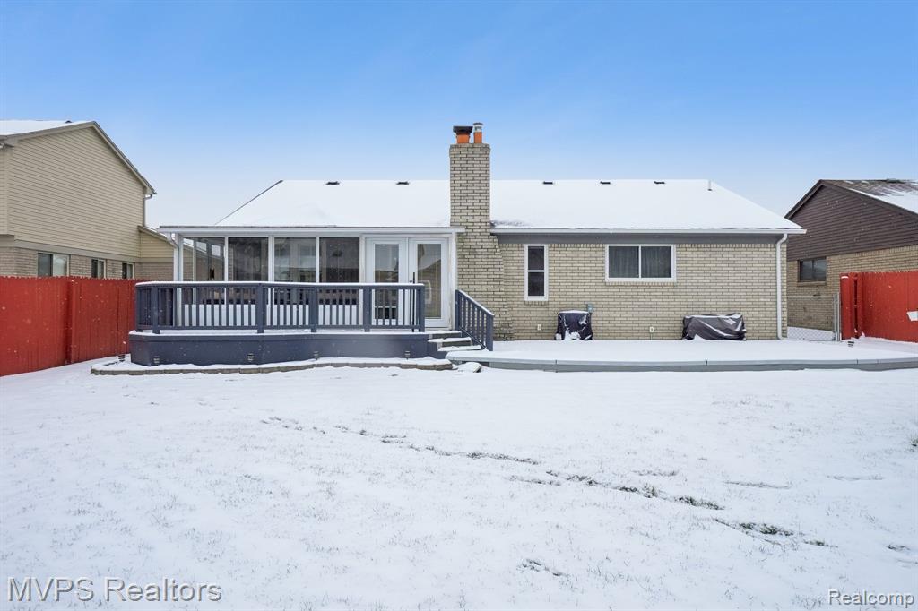 42610 ROYAL Lane, Clinton Twp, MI 48038 — Photo 24
