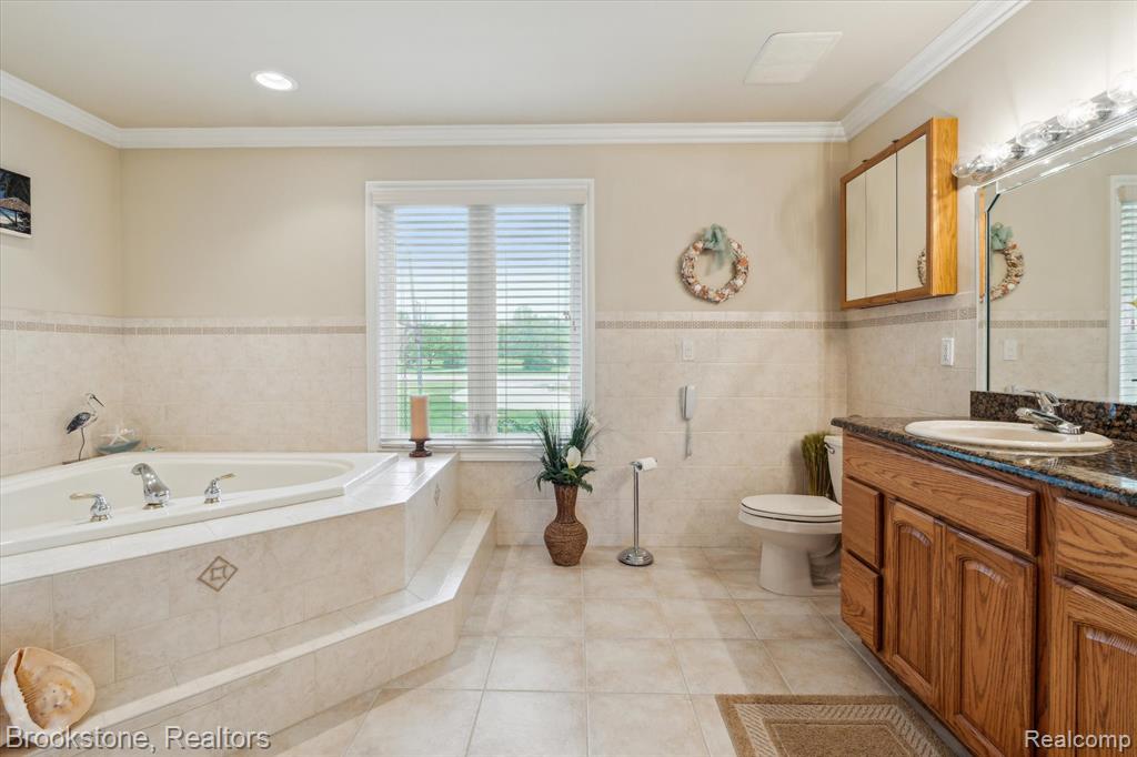 27820 29 Mile Road, Lenox, MI 48048 — Photo 20