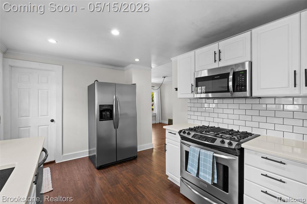 142 Massoit Street, Commerce Twp, MI — Photo 20