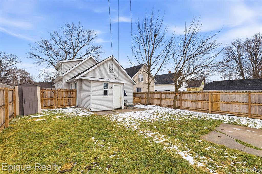 749 16th Street, Port Huron, MI 48060 — Photo 24