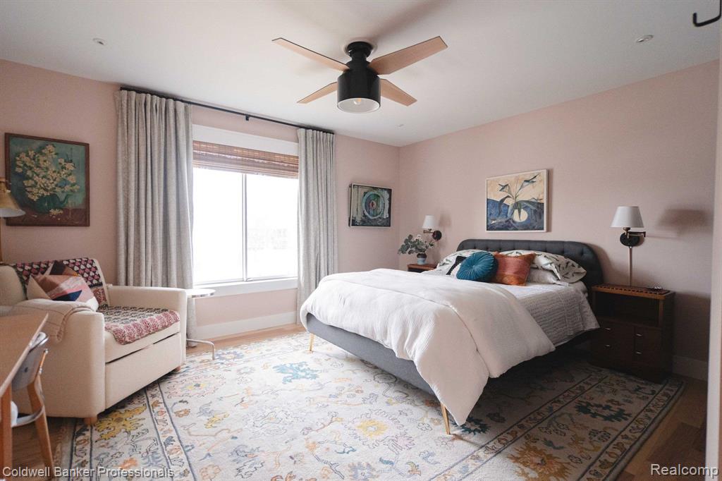 8401 KENNEDY Circle N, 7, Warren, MI 48093 — Photo 11