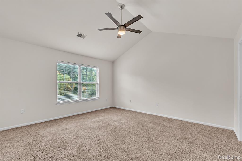 592 Olde English Circle, Howell, MI 48855 — Photo 20