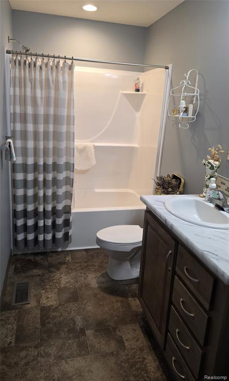 9758 Home Court, Fenton, MI 48430 — Photo 14