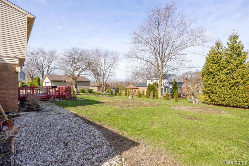 9722 BLAUVELT Drive, Grosse Ile, MI 48138 — Photo 9