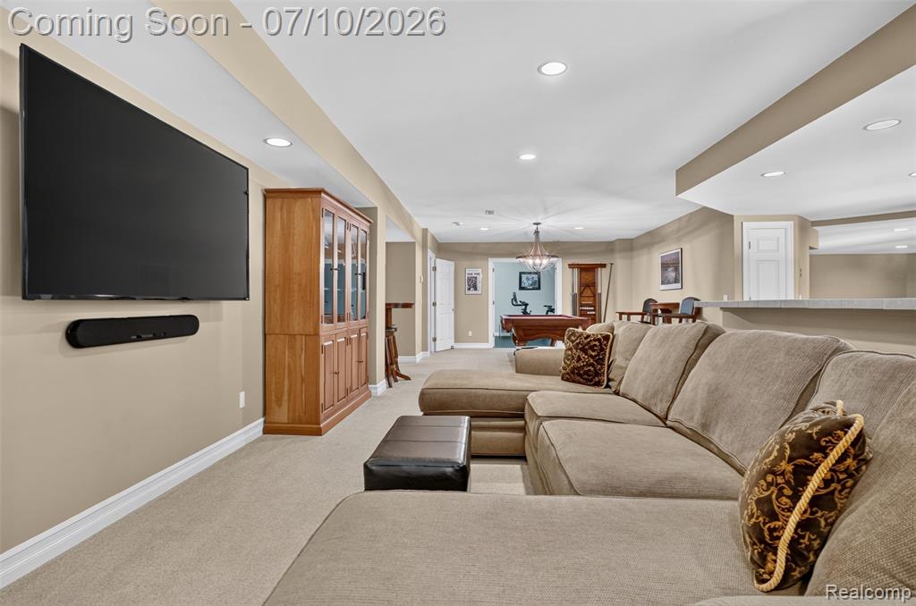 12172 Woodline Drive, Fenton, MI 48430 — Photo 41