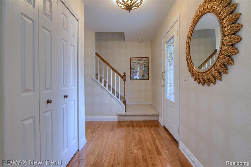 24802 SARAH FLYNN, Novi, MI — Photo 4