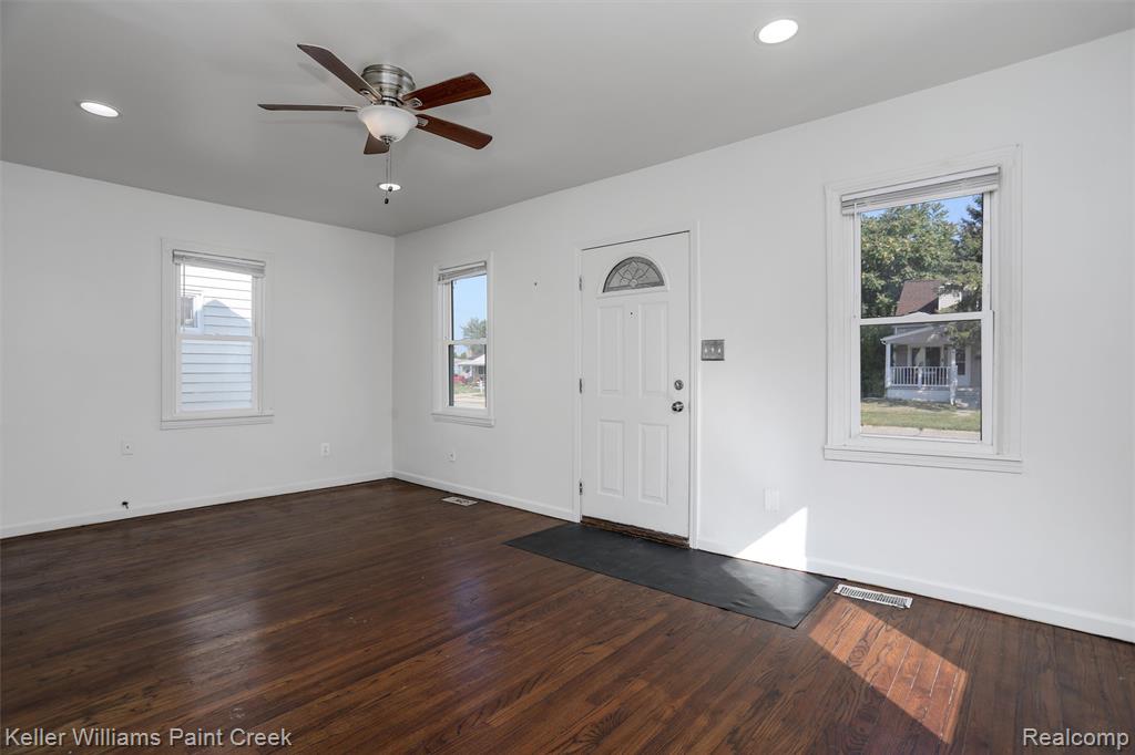 8736 Studebaker Avenue, Warren, MI 48089 — Photo 5