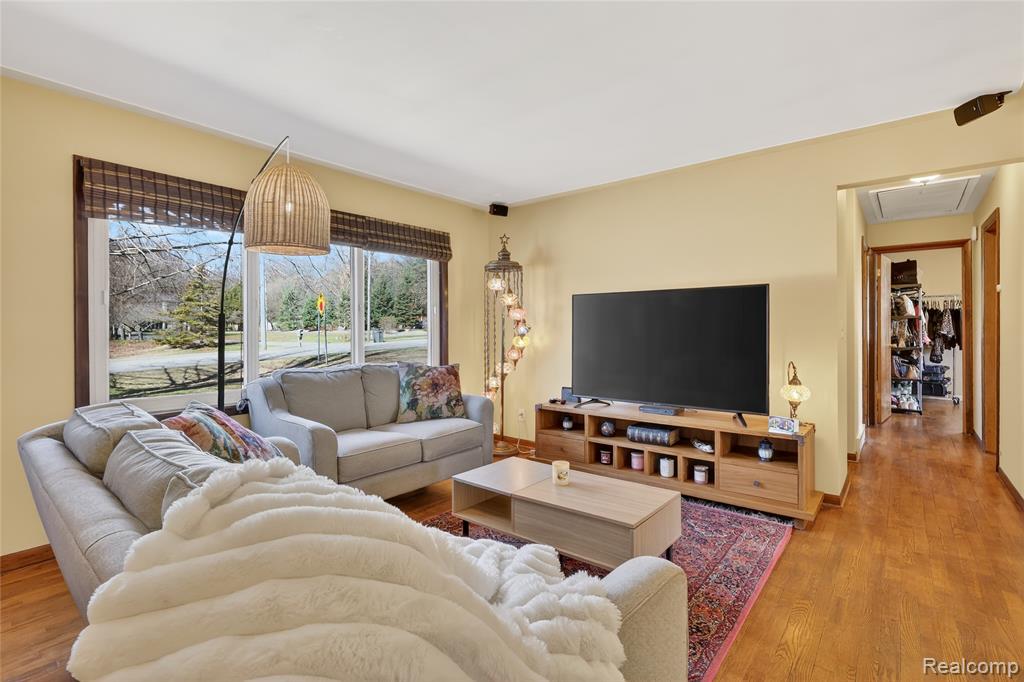 425 N Division Avenue, Holland, MI 49424 — Photo 4