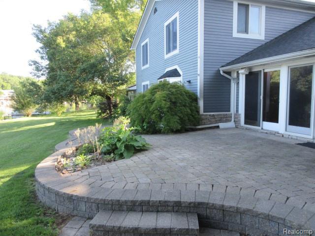 4870 LAKEVIEW Boulevard, Clarkston, MI 48348 — Photo 10