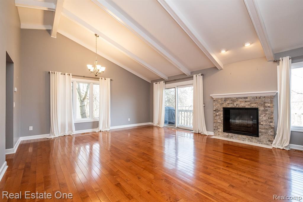 6534 RED CEDAR Lane, West Bloomfield, MI 48324 — Photo 9