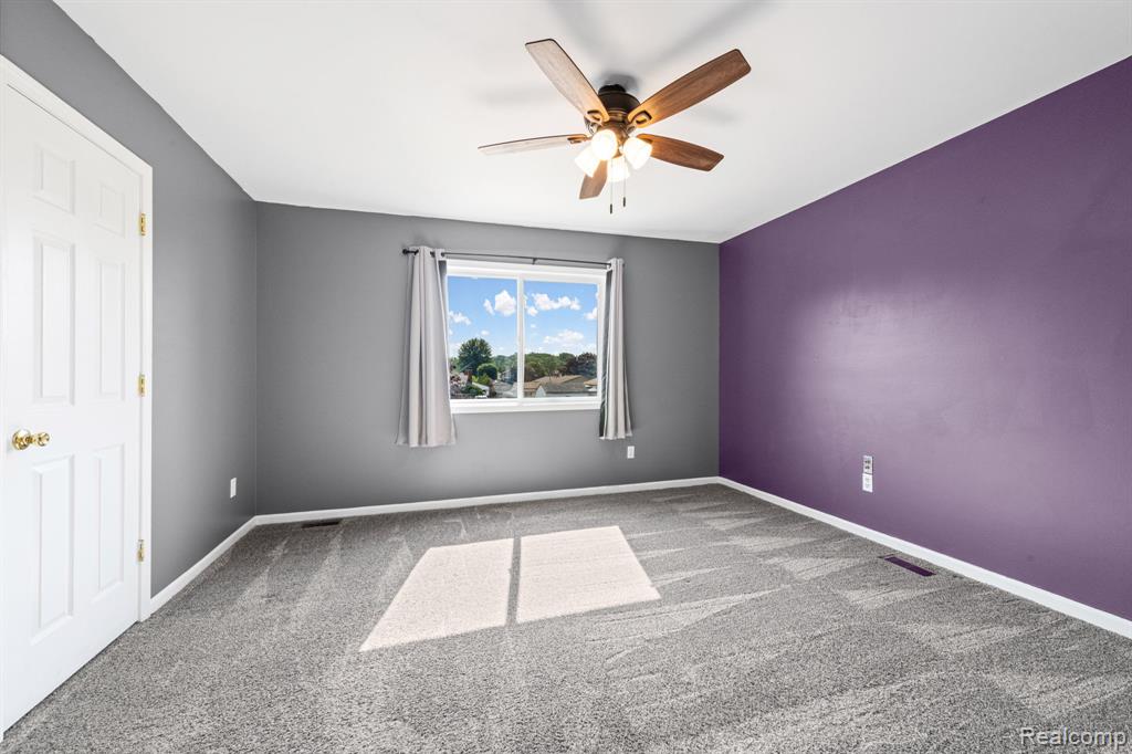 50583 Pembroke Drive, New Baltimore, MI 48047 — Photo 14