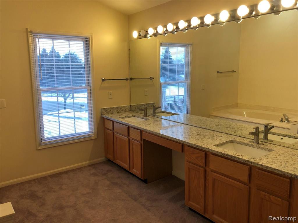 45373 SEABROOK, Canton, MI 48188 — Photo 17