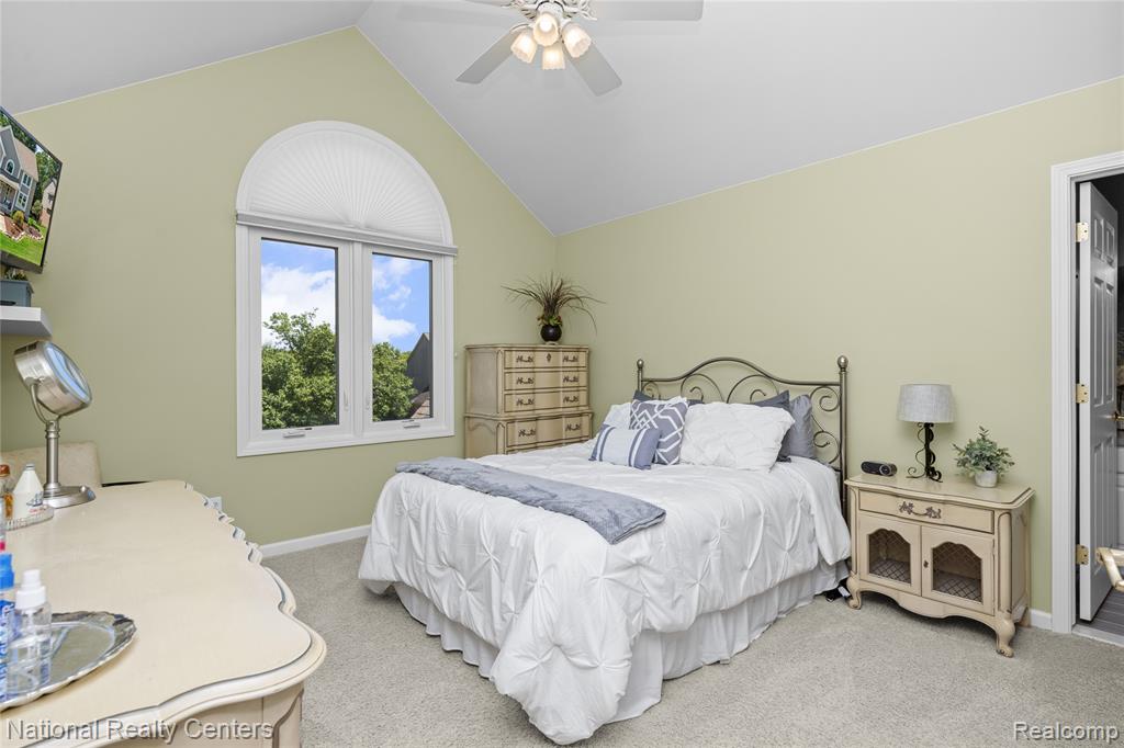 4577 Darlene Drive, Commerce Twp, MI 48382 — Photo 28