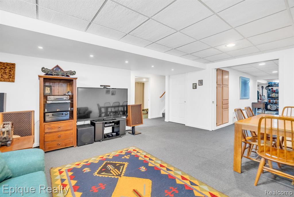 9493 Aspen View Drive, Grand Blanc, MI 48439 — Photo 44