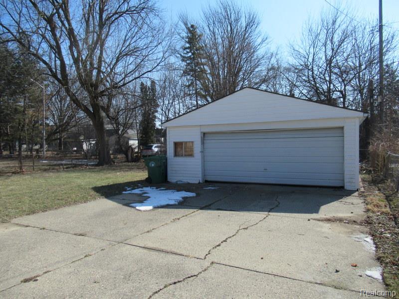 10 3rd Street, Mount Clemens, MI 48043 — Photo 4