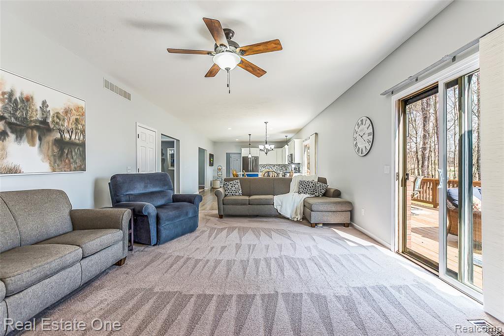 4387 Emu Drive, Pinckney, MI 48169 — Photo 34