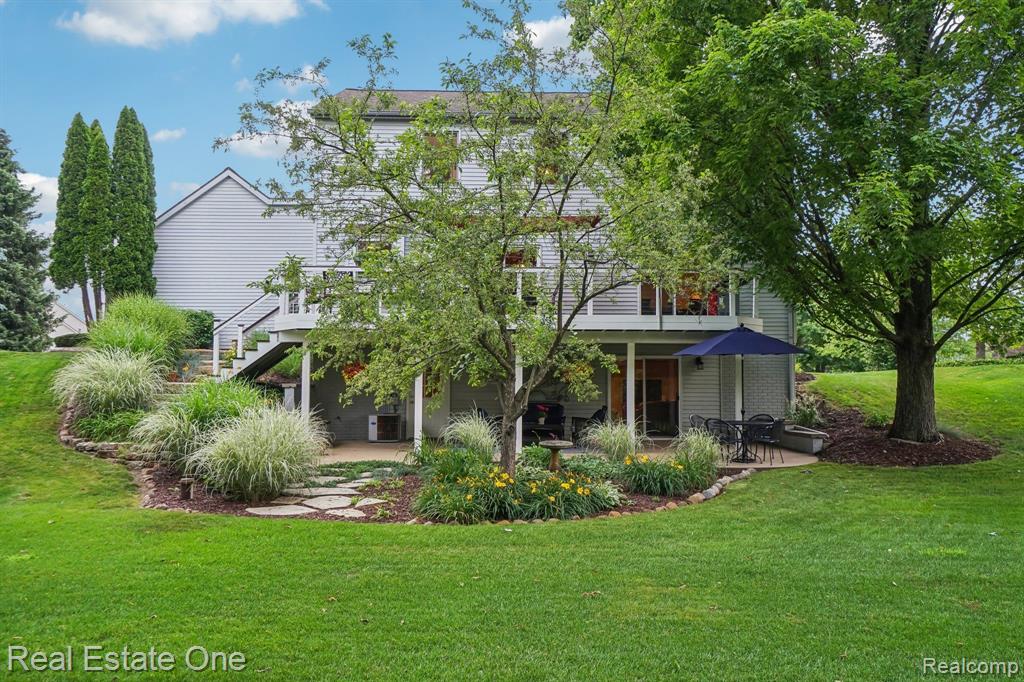 11175 SAND CRANE Way, South Lyon, MI 48178 — Photo 39