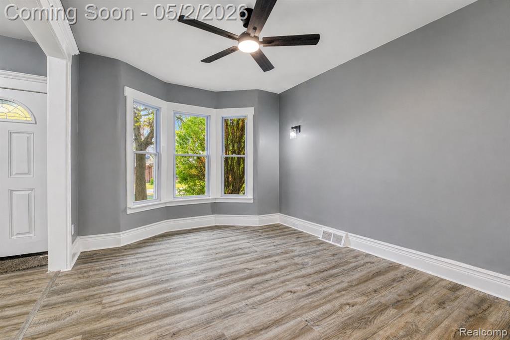 430 Holbrook Street, Detroit, MI 48202 — Photo 10