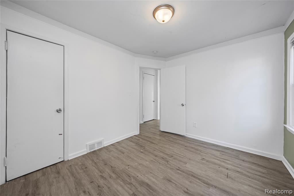 7280 Rosemont Avenue, Detroit, MI 48228 — Photo 25