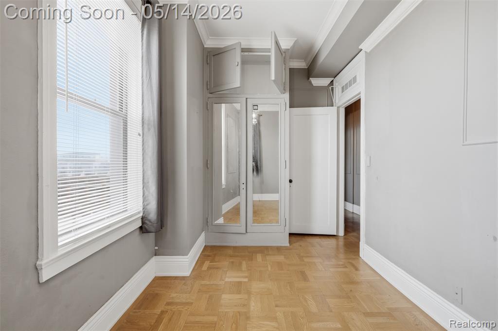 2900 E Jefferson, 602, Detroit, MI 48207 — Photo 16