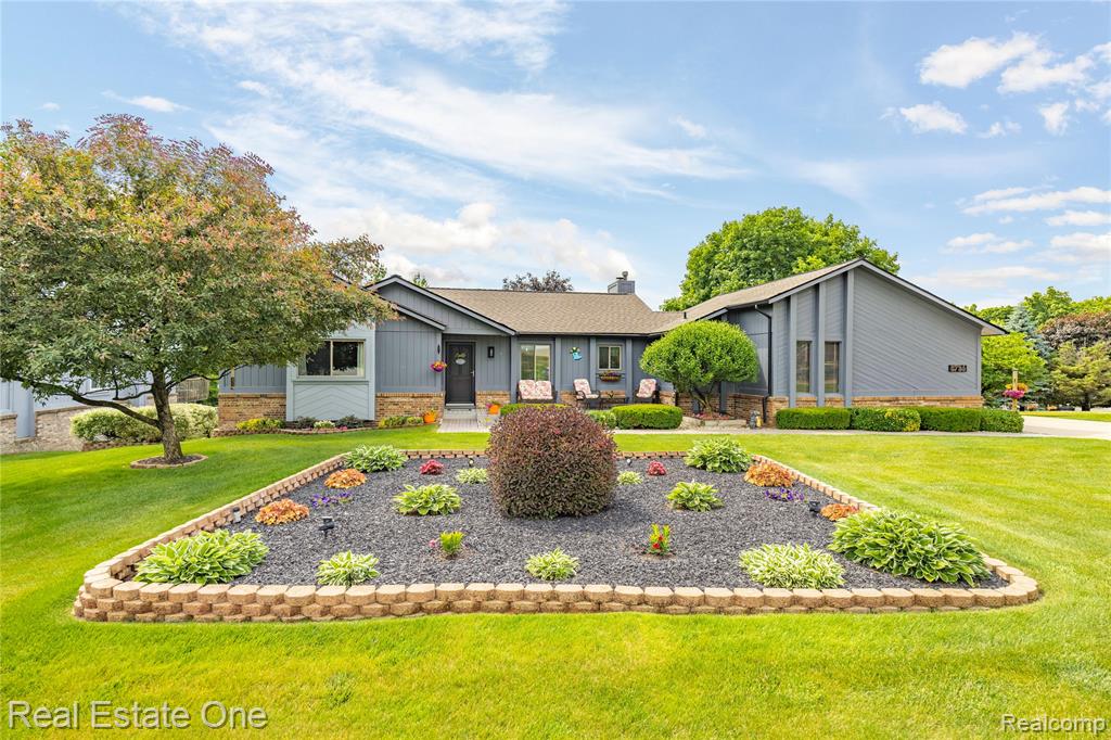 8736 El Dorado Drive, White Lake, MI — Photo 48