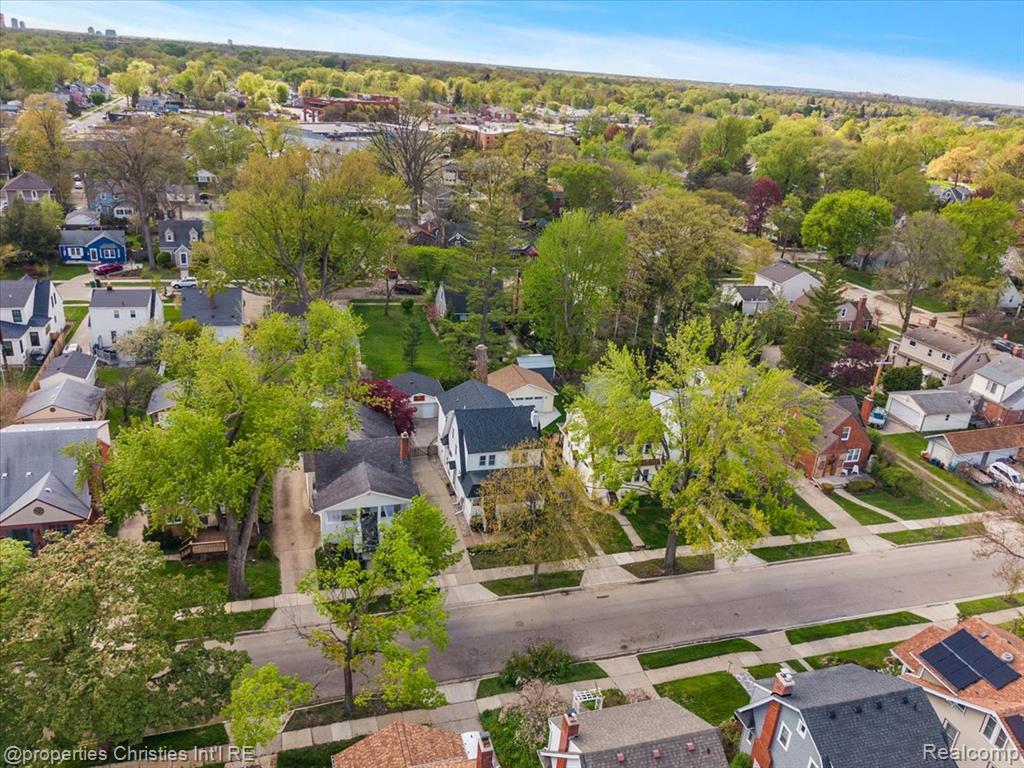917 Maplegrove Avenue, Royal Oak, MI 48067 — Photo 14