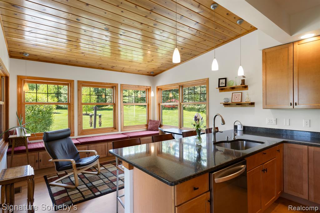 4893 HIGH MEADOW Lane, Ann Arbor, MI 48103 — Photo 10