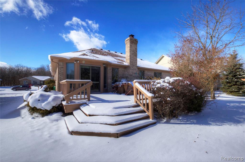 46822 Springhill Drive, Shelby Twp, MI 48317 — Photo 2
